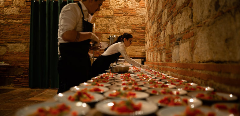 Traiteur de mariage et plats préparés spécialement pour mariages