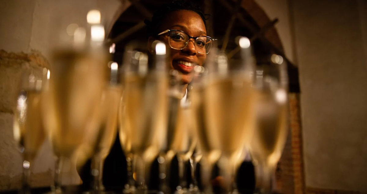 Traiteur événementiel : comment sublimer vos séminaires, salons et lancements de produits ?